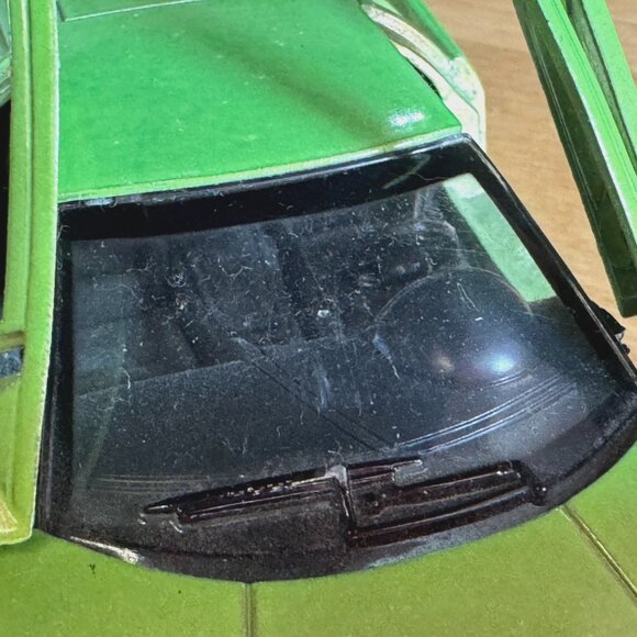 Lamborghini Murciélago Die-Cast Pull-Back Toy Car, Green - Picture 9 of 12